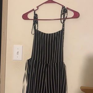 Black and white striped flowy overalls - Size XS